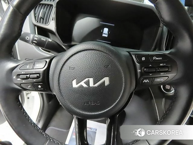 Kia The New Kia Ray 2023 Белый из Кореи, фото 4