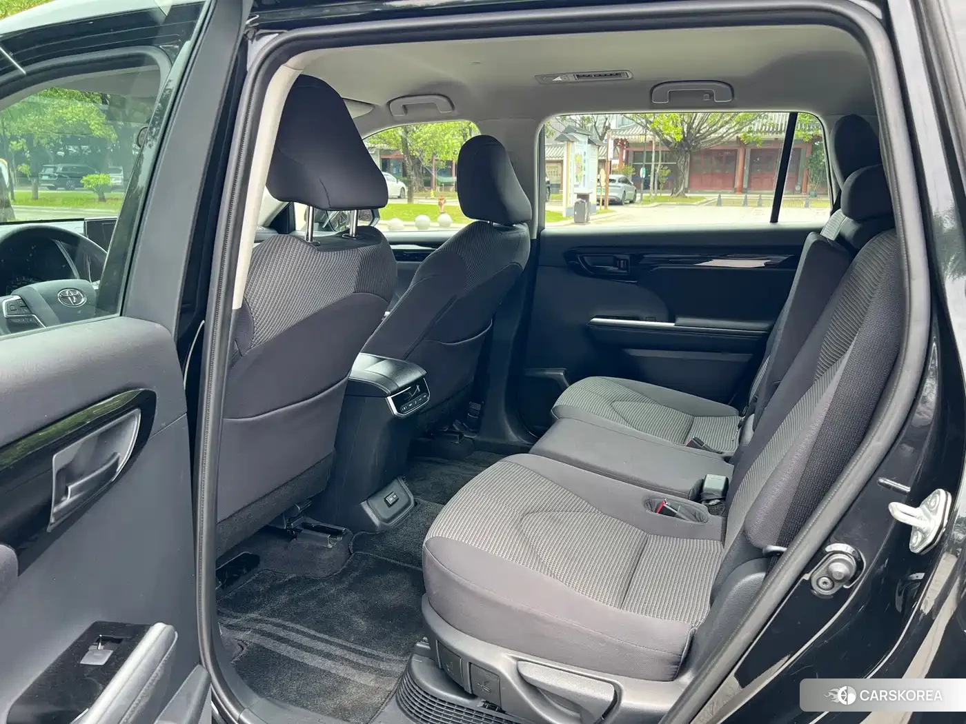 Toyota Highlander 2024 Черный из Китая, фото 4