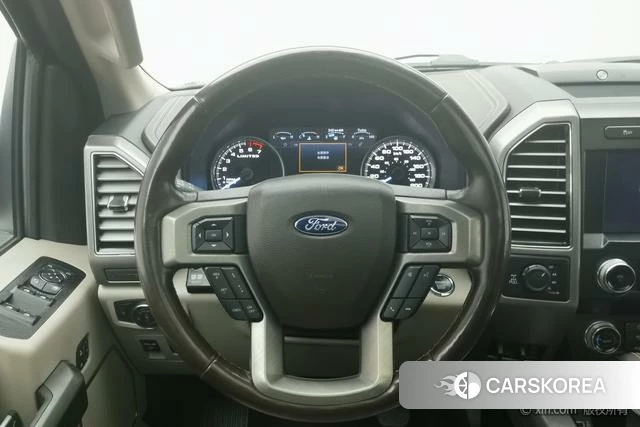 Ford F-150 2021 Черный из Китая, фото 4