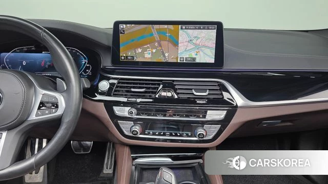 BMW 5 Series (G30) 2021 Серый из Кореи, фото 4