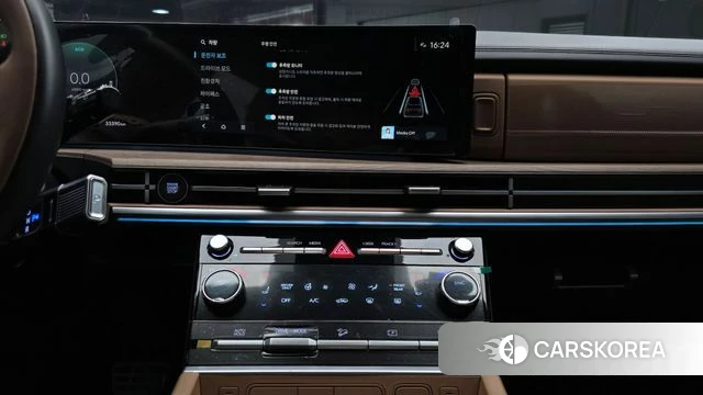 Hyundai Santa Fe (MX5) 2023 Белый из Кореи, фото 4