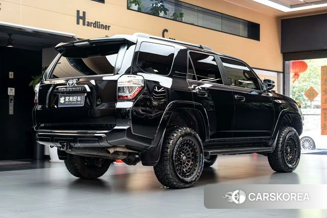 Toyota 4Runner 2023 Черный из Китая, фото 4