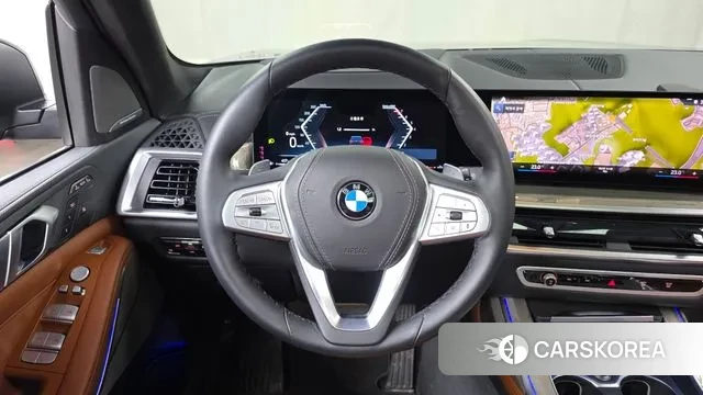 BMW X7 (G07) 2023 Черный из Кореи, фото 4