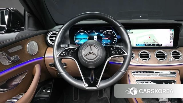 Mercedes-Benz E-Class W213 2021 Черный из Кореи, фото 4