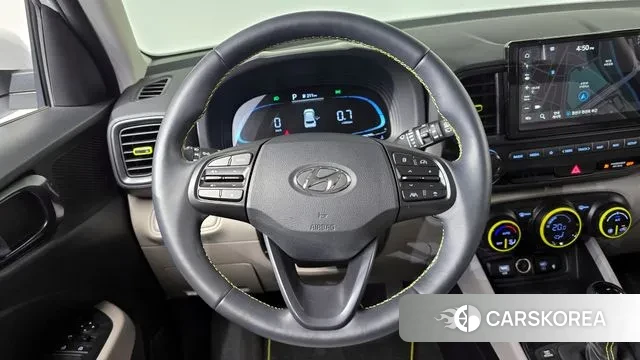 Hyundai Venue 2023 Белый из Кореи, фото 4