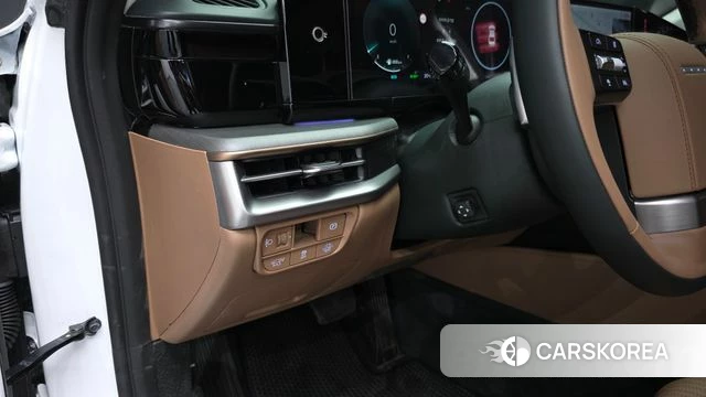 Hyundai Grandeur Hybrid (GN7) 2023 Белый из Кореи, фото 4