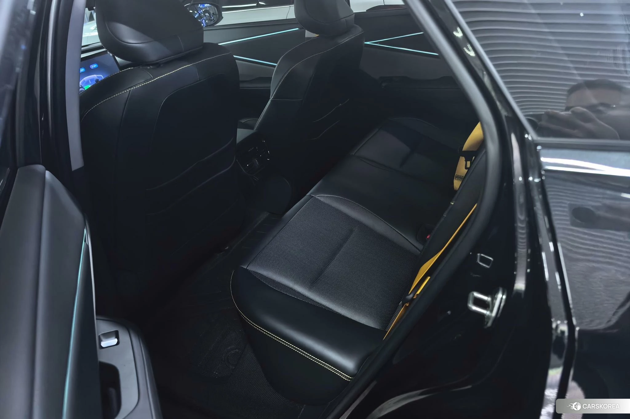 Toyota bZ5 2025 Черный из Китая, фото 4