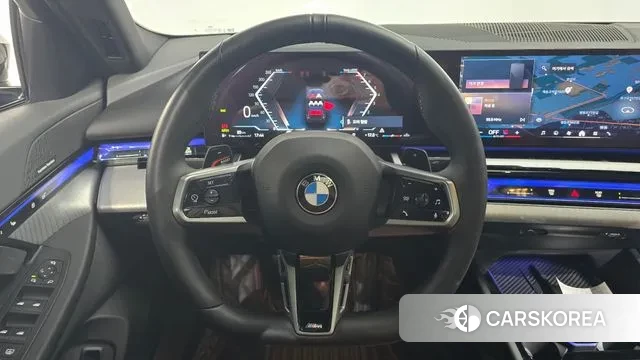 BMW 5 Series (G60) 2024 Черный из Кореи, фото 4