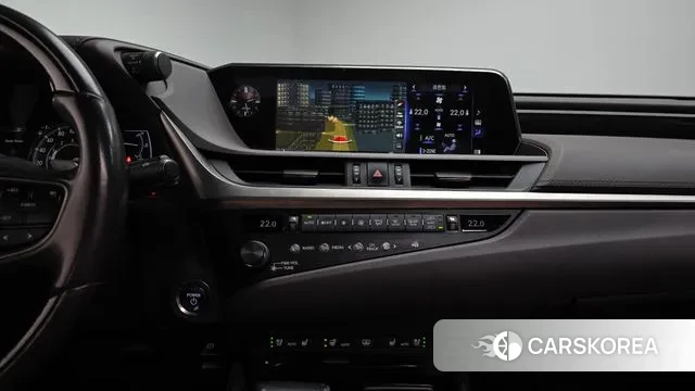 Lexus ES300h 7th generation 2018 Черный из Кореи, фото 4