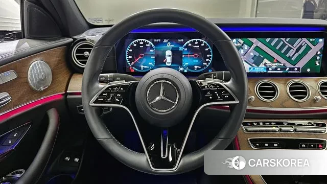 Mercedes-Benz E-Class W213 2021 Белый из Кореи, фото 4