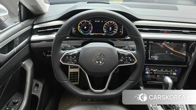 Volkswagen Arteon 2022 Белый из Кореи, фото 4