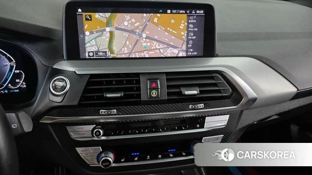 BMW X3 (G01) 2021 Черный из Кореи, фото 4
