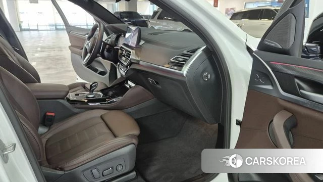 BMW X4 (G02) 2025 Белый из Кореи, фото 4