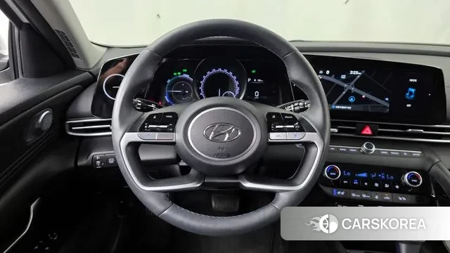 Hyundai Avante Hybrid (CN7) 2023 Белый из Кореи, фото 4