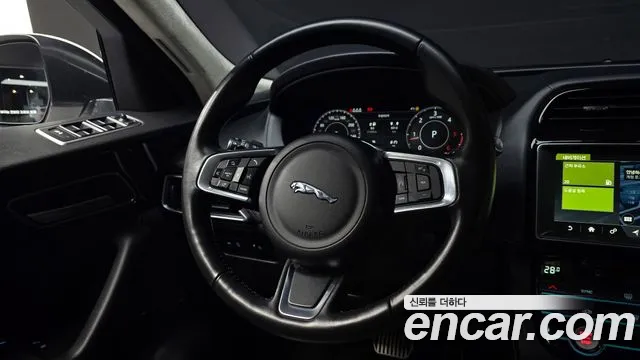 Jaguar F-PACE id 2479517 из Кореи 4