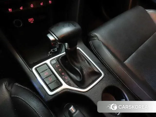 Kia Sportage The Bold 2018 Белый из Кореи, фото 4