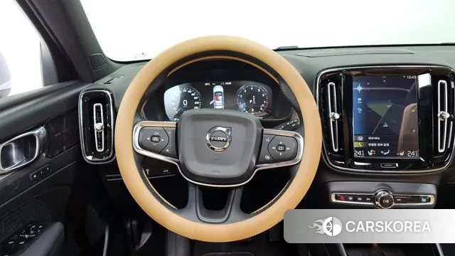 Volvo XC40 2020 Белый из Кореи, фото 4