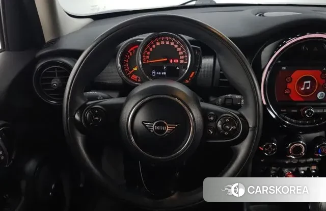 Mini Cooper 2019 Синий из Кореи, фото 4