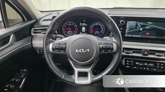 Kia K5 3rd generation 2022 Белый из Кореи, фото 4