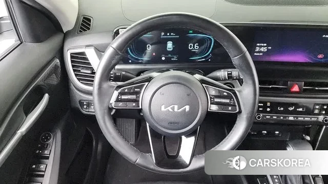 Kia The New Seltos 2024 Белый из Кореи, фото 4