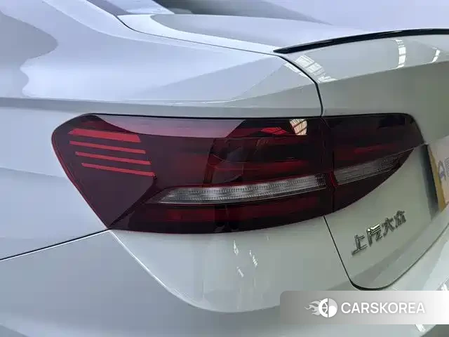 Volkswagen Lavida 2025 Белый из Китая, фото 4