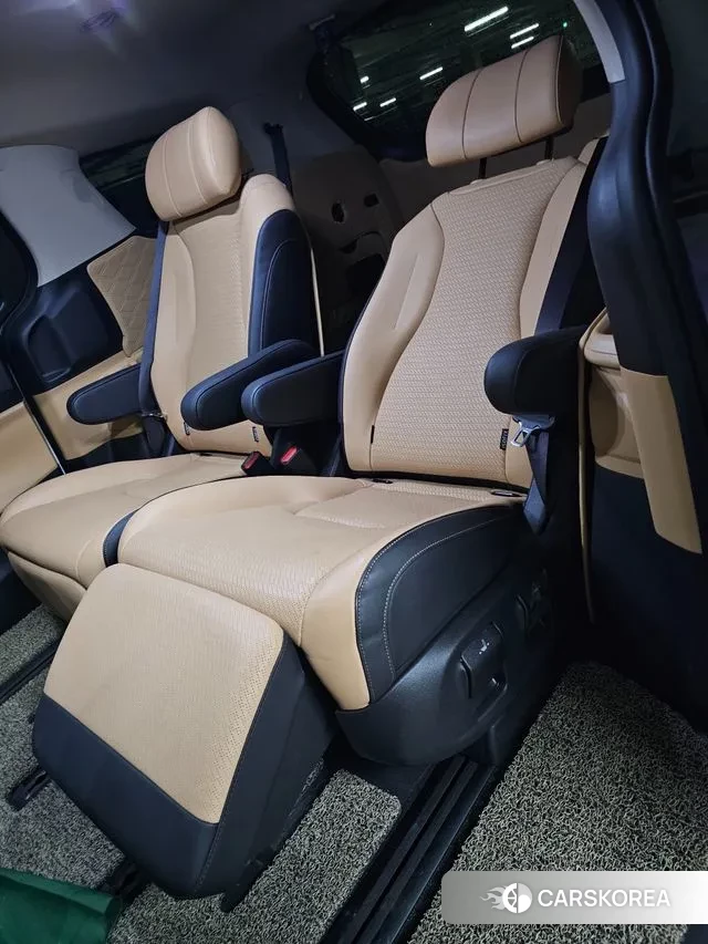 Kia Carnival 4th generation 2023 Белый из Кореи, фото 4