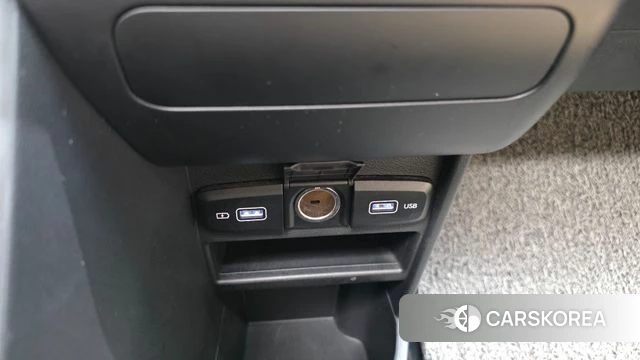 Hyundai Staria 2023 Серебряный из Кореи, фото 4