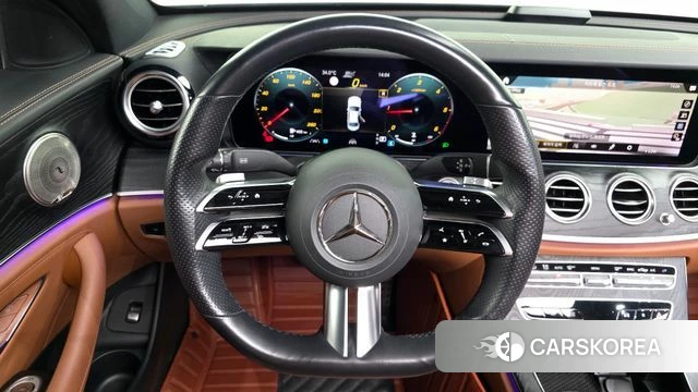 Mercedes-Benz E-Class W213 2021 Черный из Кореи, фото 4