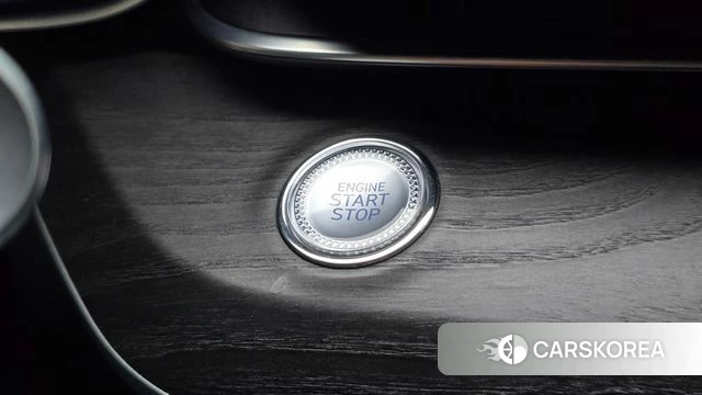 Genesis G80 (RG3) 2020 Черный из Кореи, фото 4