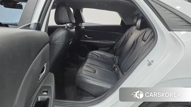 Hyundai Avante Hybrid (CN7) 2021 Белый из Кореи, фото 4