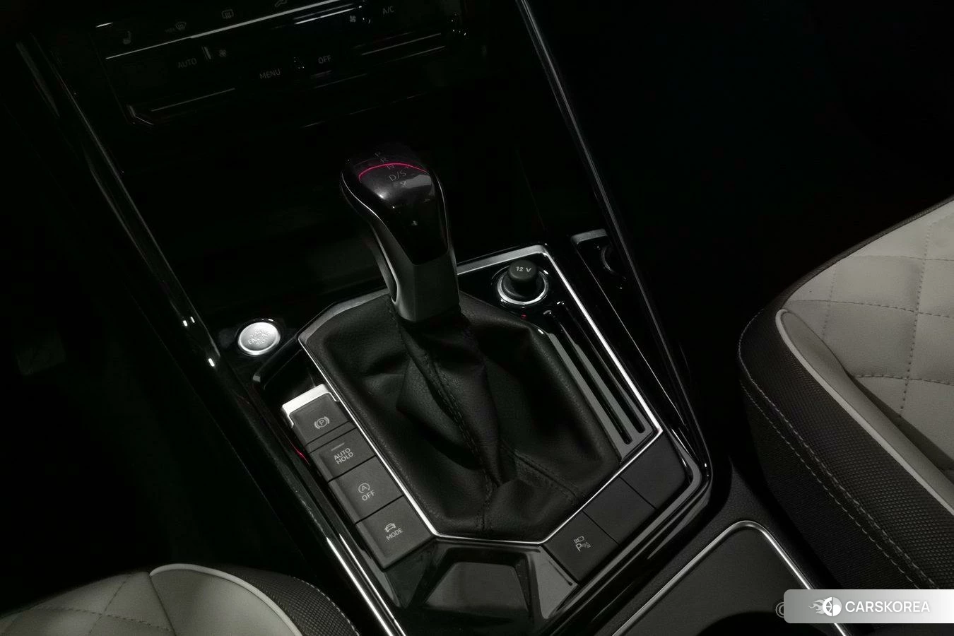 Volkswagen Tayron 2023 Темно-серый из Китая, фото 4
