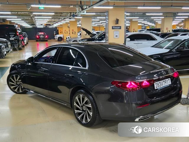 Mercedes-Benz E-Class W214 2024 Серый из Кореи, фото 4
