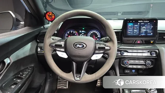 Hyundai Veloster (JS) 2020 Светло-серебряный цвет из Кореи, фото 4