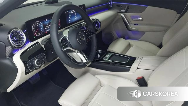 Mercedes-Benz A-Class W177 2026 Белый из Кореи, фото 4