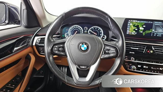 BMW 5 Series (G30) 2018 Синий из Кореи, фото 4