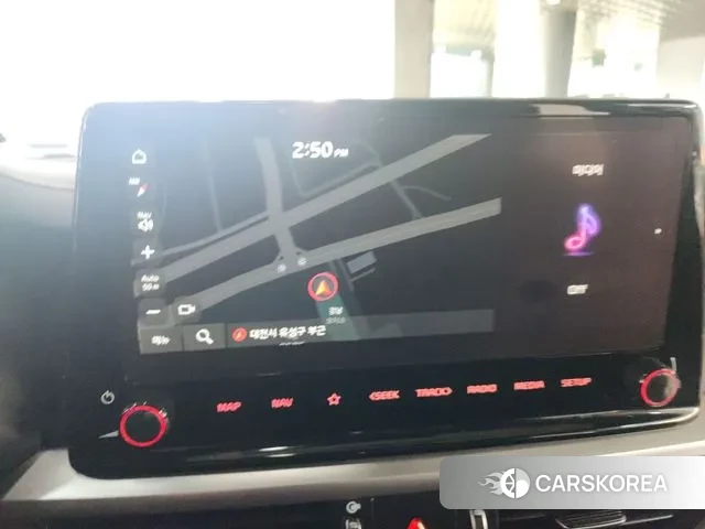 Kia The New K3 2nd generation 2022 Белый из Кореи, фото 4