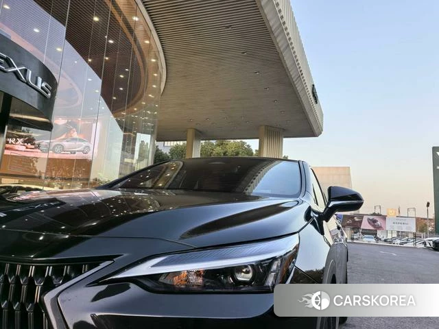 Lexus NX 2023 Черный из Китая, фото 4