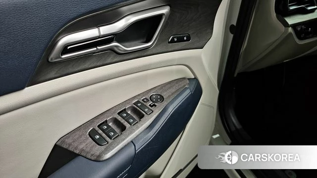 Kia Sportage 5th Generation 2023 Белый из Кореи, фото 4
