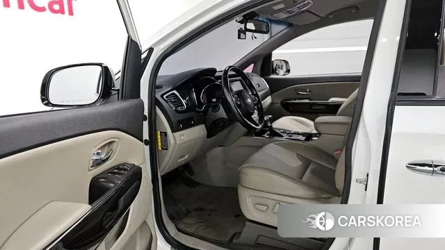 Kia The New Carnival 2020 Белый из Кореи, фото 4