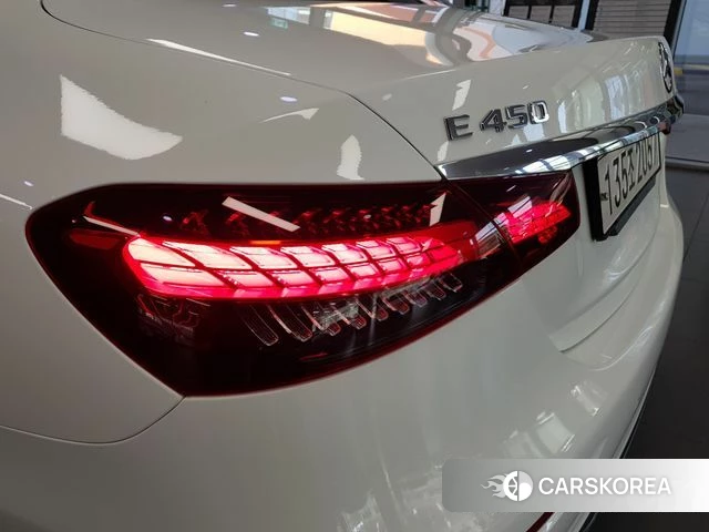 Mercedes-Benz E-Class W213 2021 Белый из Кореи, фото 4