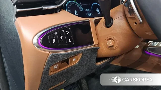 Genesis GV70 2023 Черный из Кореи, фото 4