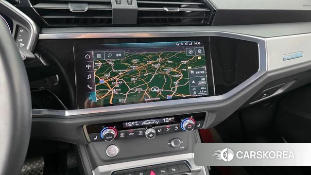Audi Q3 (F3) 2020 Белый из Кореи, фото 4