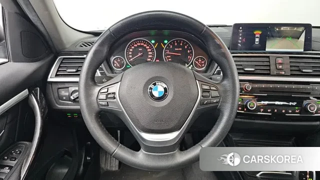 BMW 3 Series (F30) 2018 Белый из Кореи, фото 4