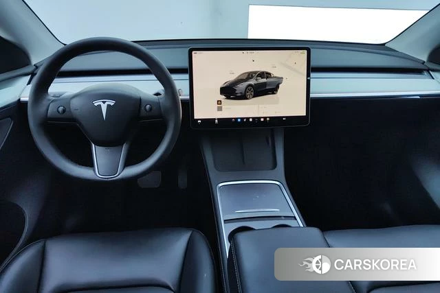 Tesla Model Y 2024 Темно-серый из Китая, фото 4