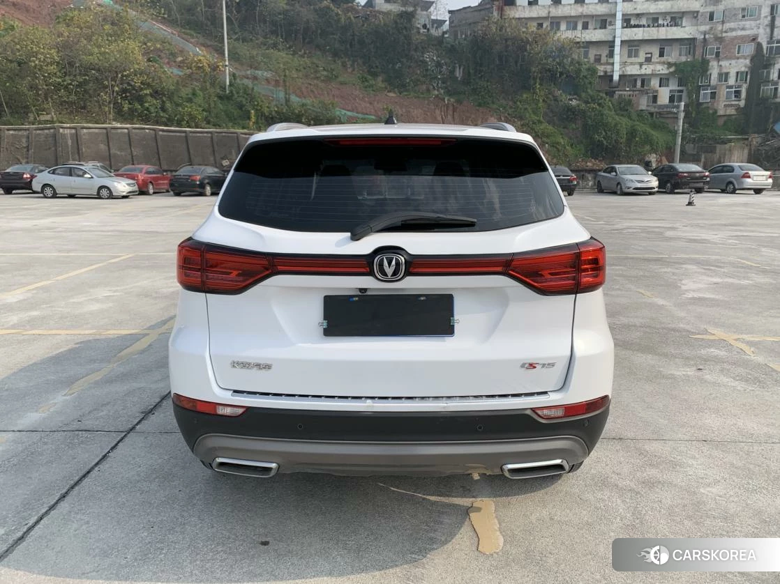 Chang'an CS75 2024 Белый из Китая, фото 4