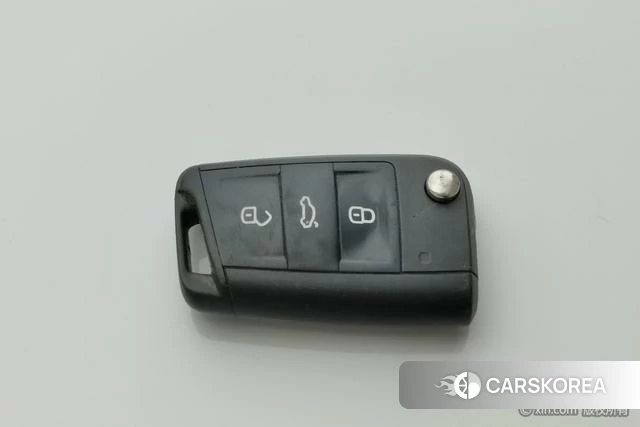 Skoda Octavia 2018 Белый из Китая, фото 4