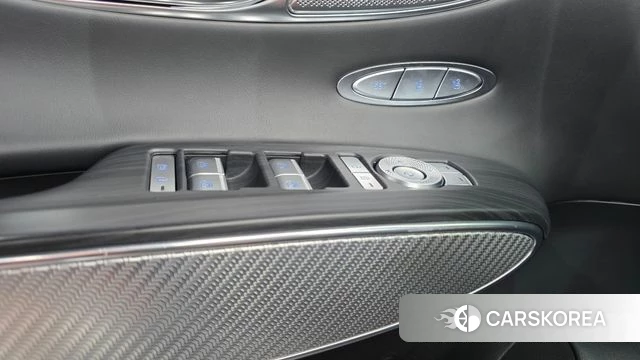 Genesis GV70 2024 Черный из Кореи, фото 4