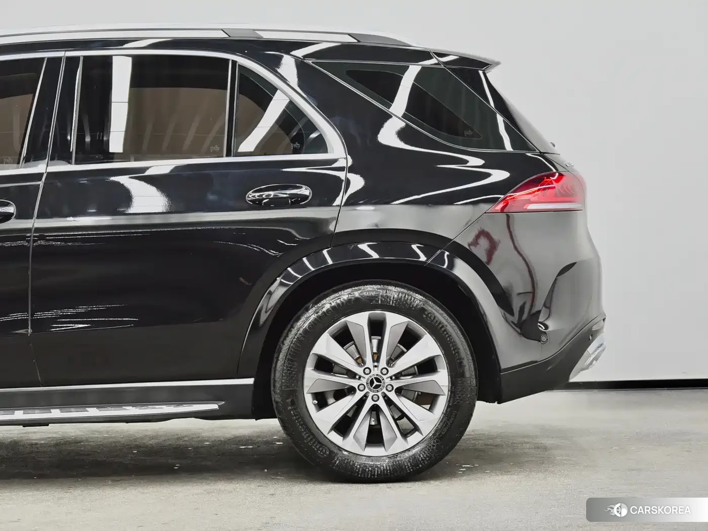 Mercedes-Benz GLE 2023 Черный из Китая, фото 4