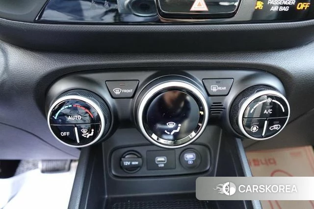 Hyundai Venue 2020 Коричневый двухцветный из Кореи, фото 4