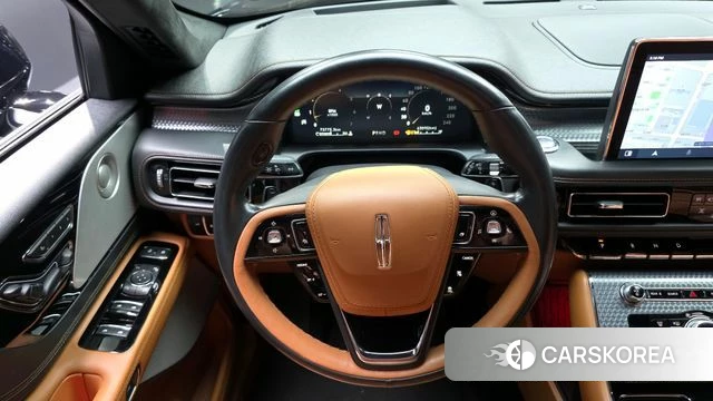 Lincoln Aviator 2nd generation 2023 Черный из Кореи, фото 4